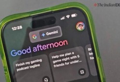 谷歌和苹果最新爆料,尖端科技对决，未来智能设备新篇章